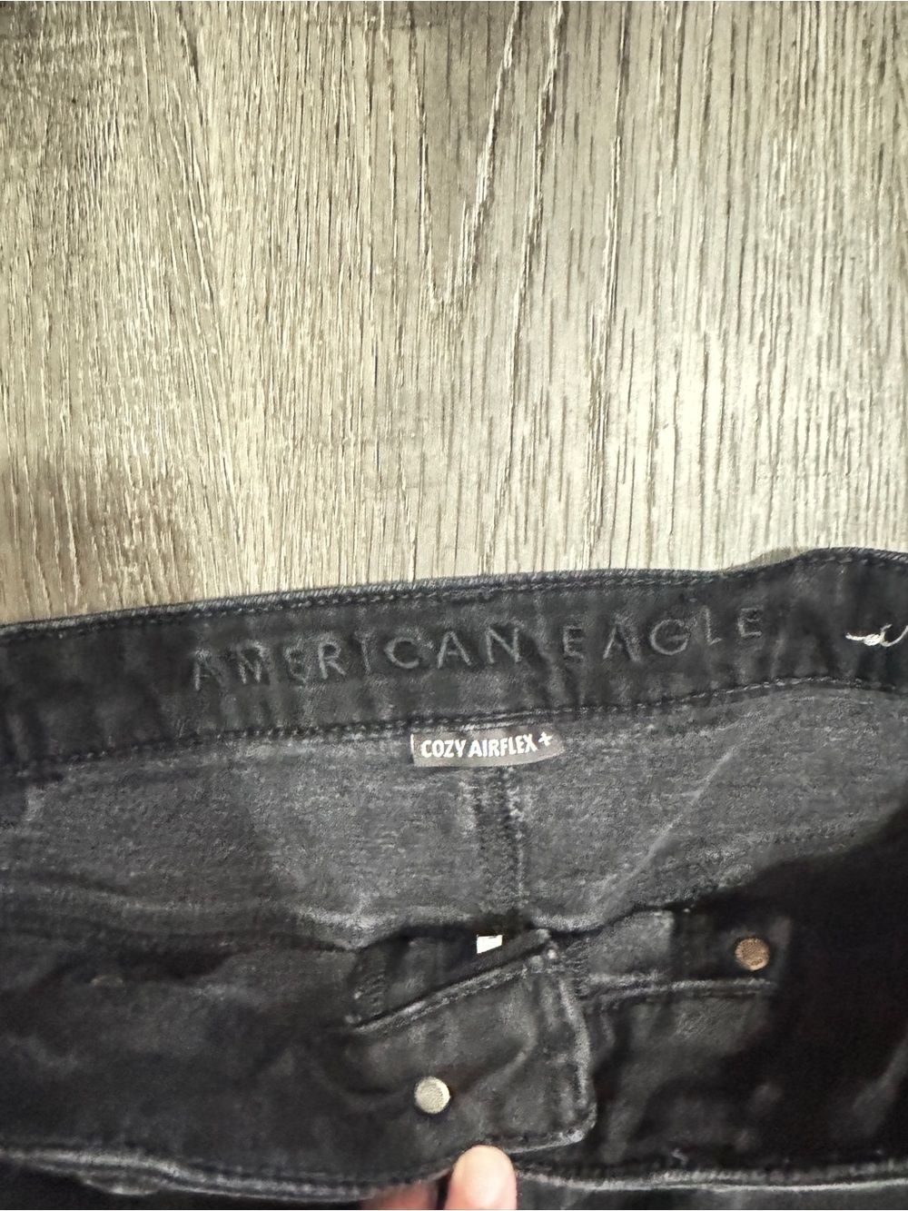 American Eagle 34x30 Men’s Black Distressed Ripped Jeans - Picture 4 of 5
